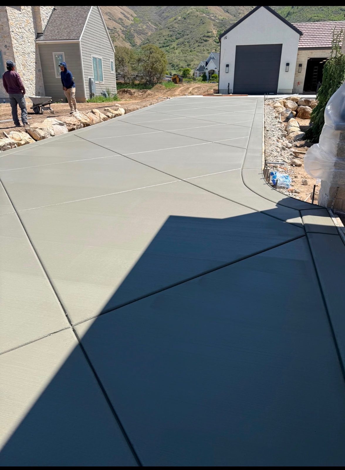 Diamond-cut driveway at a stone home